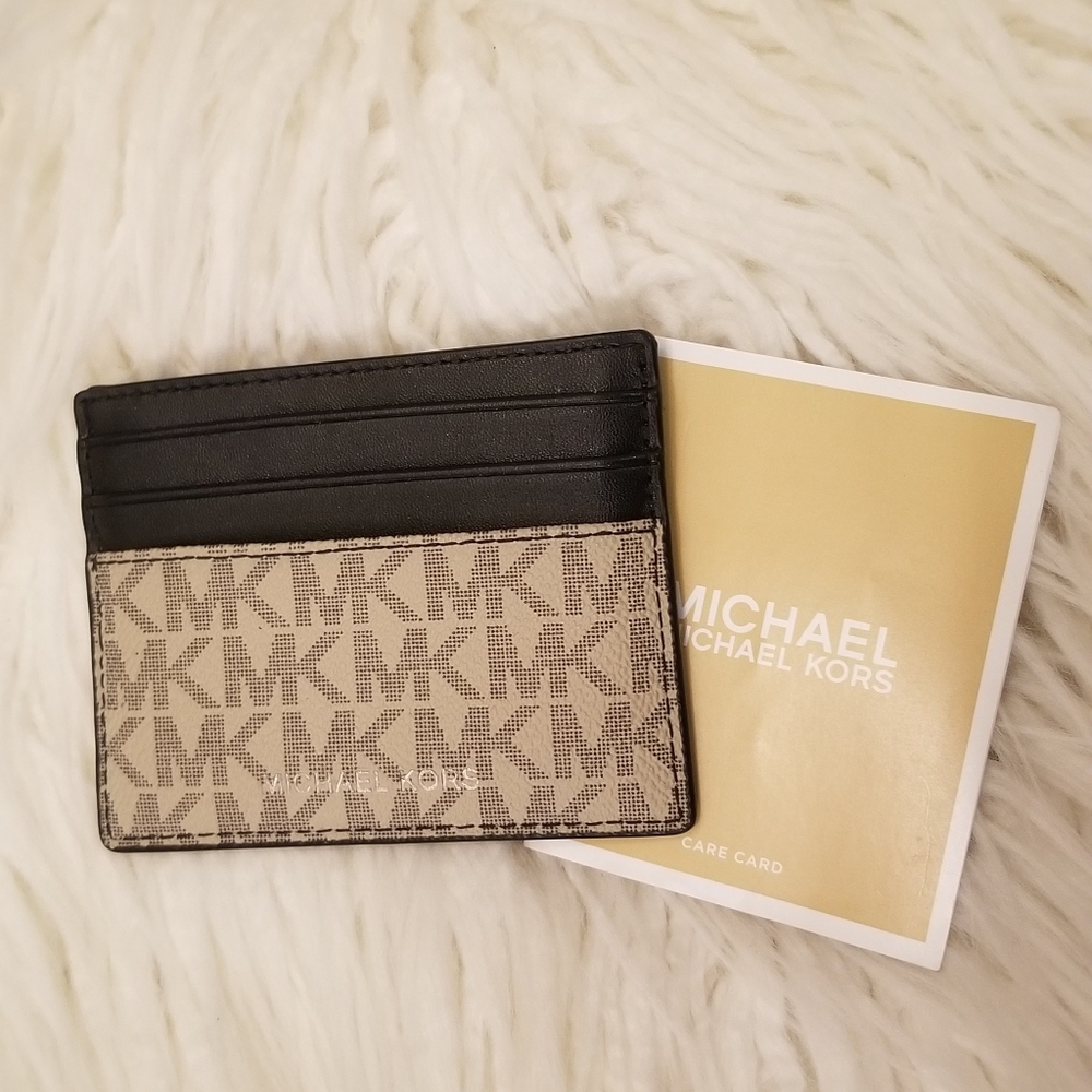 Michael Kors Monogram Card Case - image 6